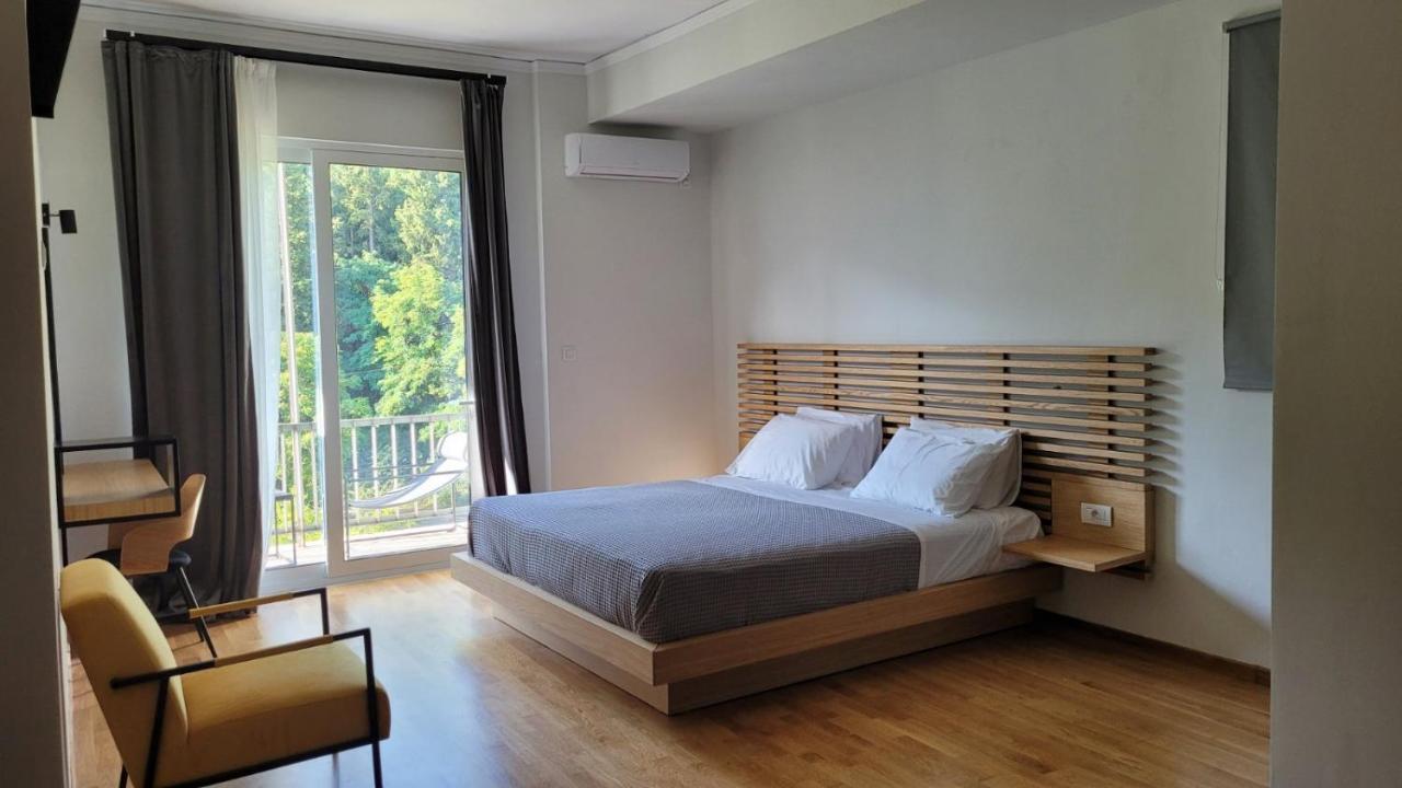 Theoxenia Hotel Andrítsaina Eksteriør bilde