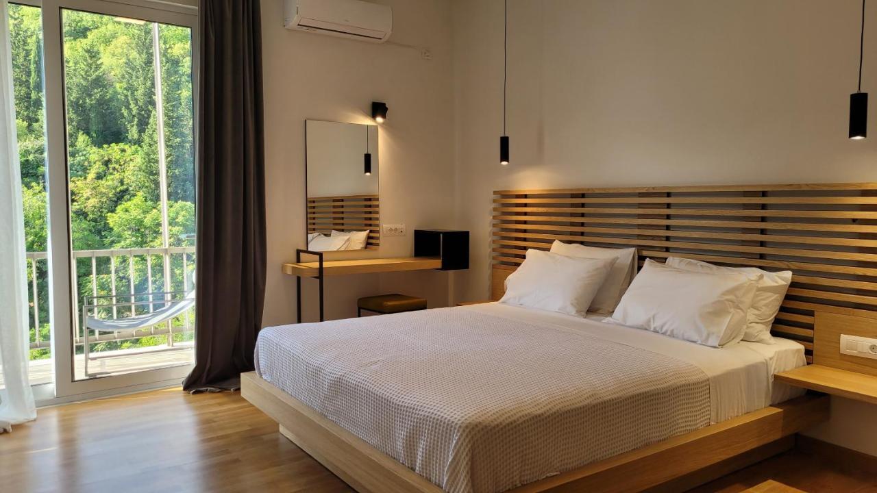 Theoxenia Hotel Andrítsaina Eksteriør bilde