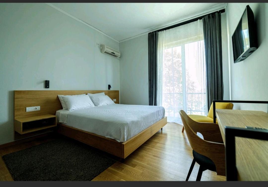 Theoxenia Hotel Andrítsaina Eksteriør bilde