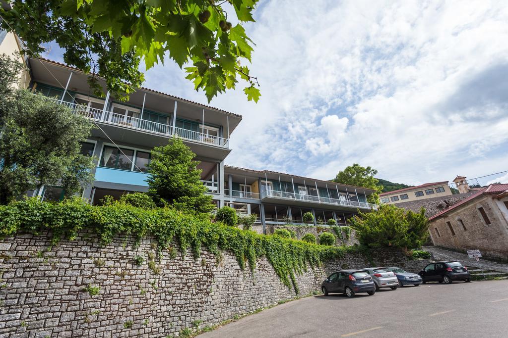 Theoxenia Hotel Andrítsaina Eksteriør bilde