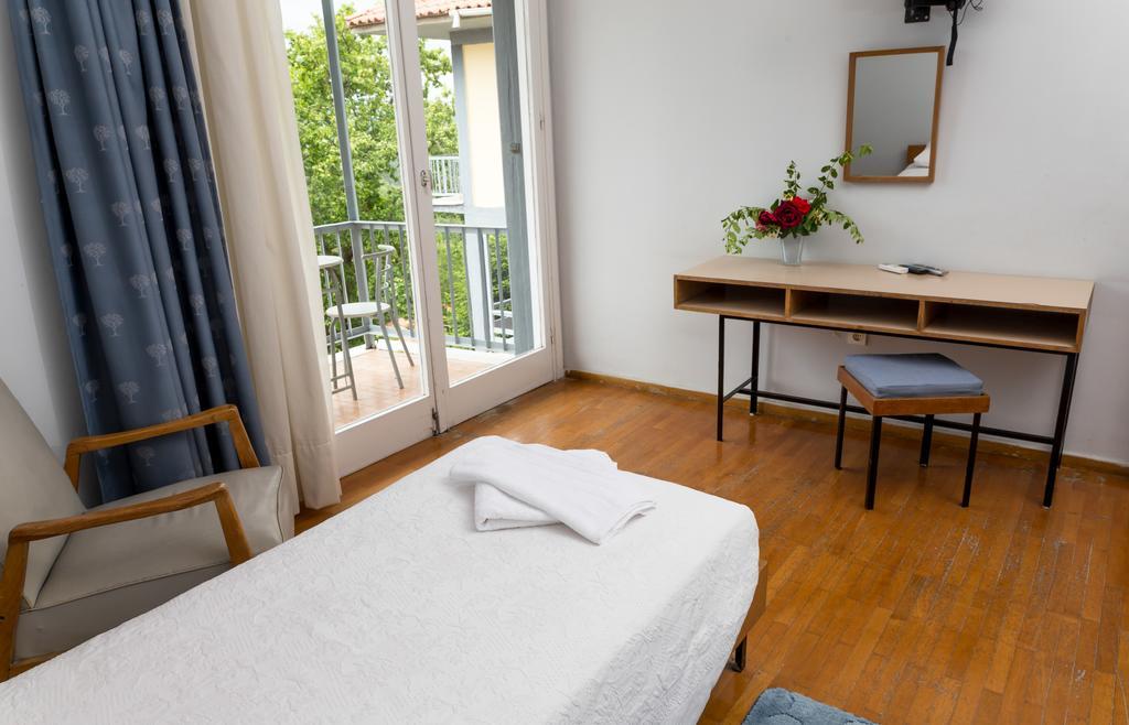 Theoxenia Hotel Andrítsaina Eksteriør bilde